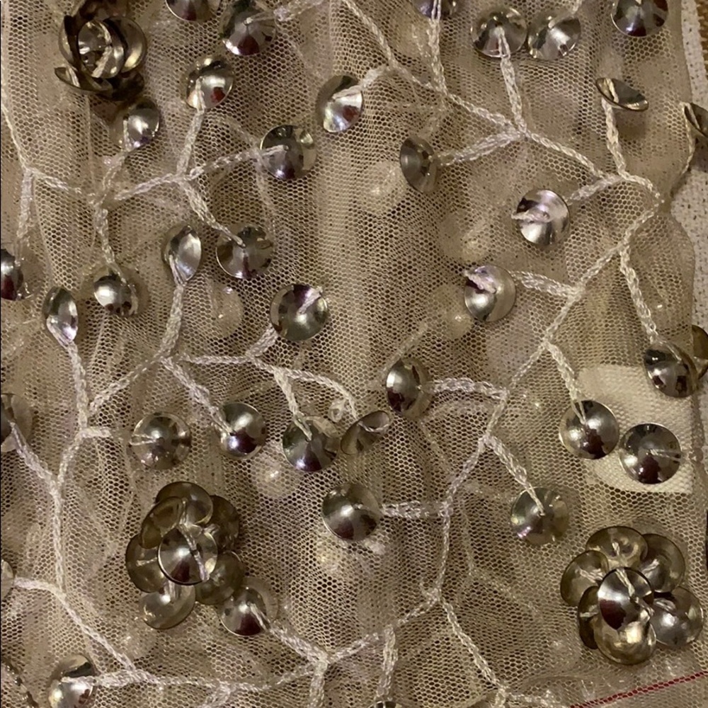 Vest - Picture 4 of 4